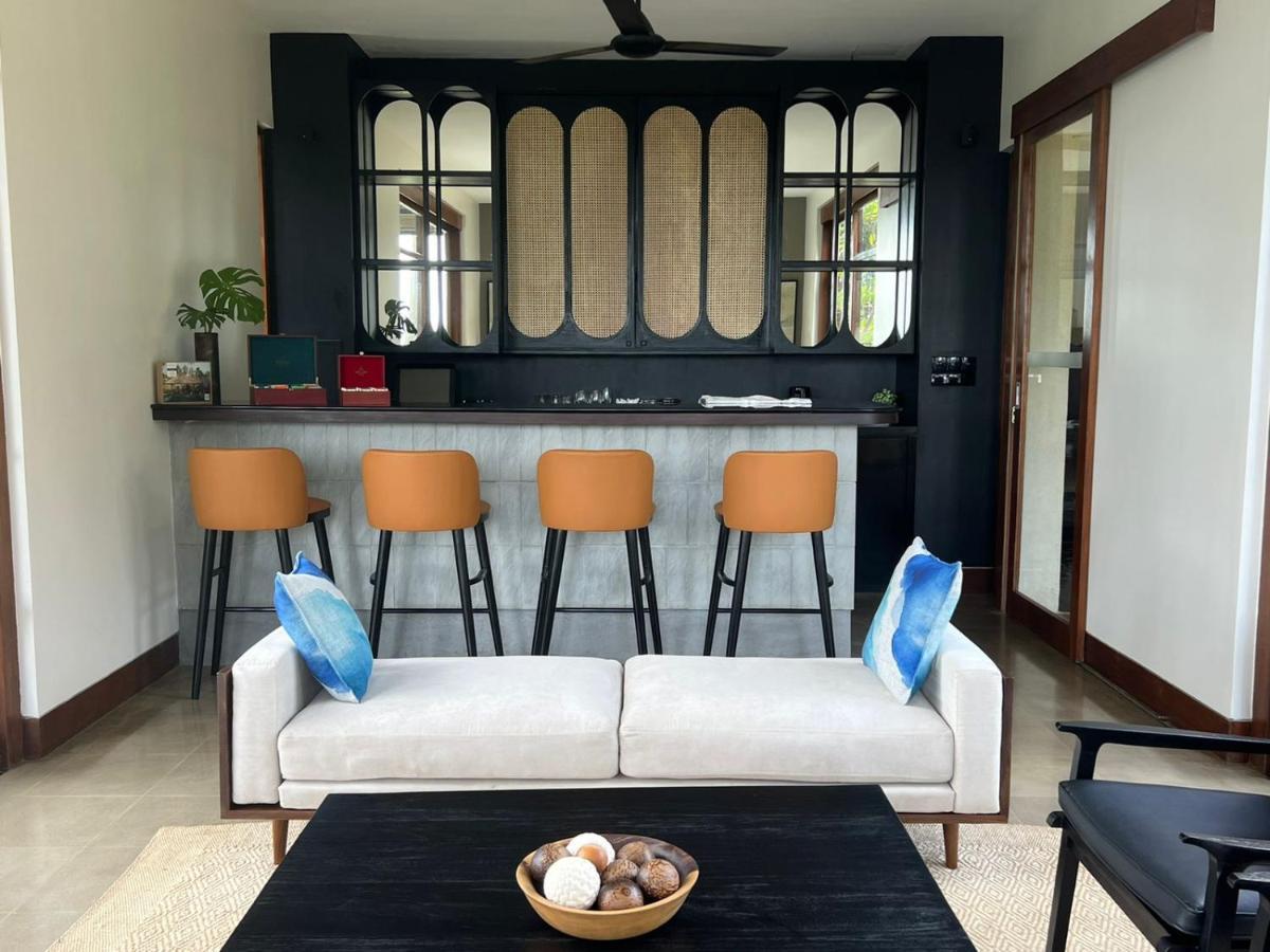 The Villa By Contemporary Ceylon Wadduwa Extérieur photo