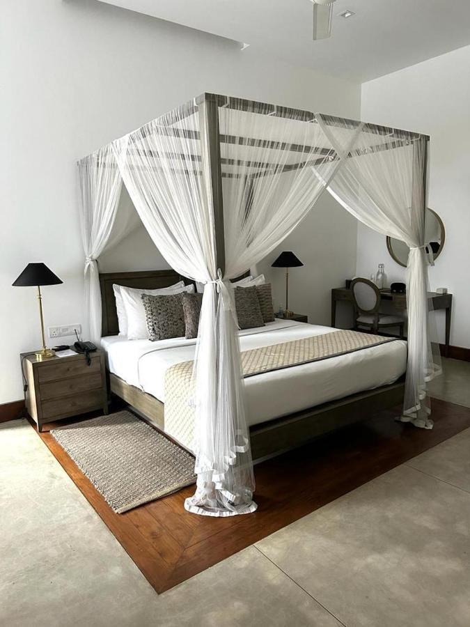 The Villa By Contemporary Ceylon Wadduwa Extérieur photo